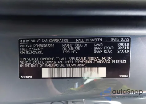 2022 Volvo Xc60 B5 R-Design z USA, uszkodzony, nr VIN YV4L12DM5N1082292